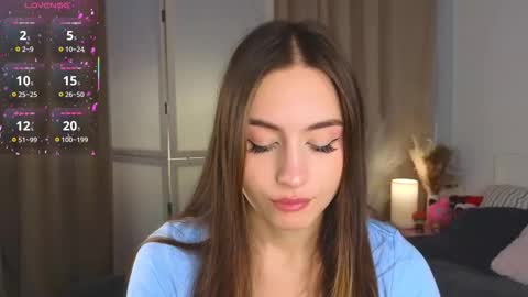 Snapshot of appleeepie chatting on October 2025 09:08:01 AM Vicki online show from October 2025 09:08:01 AM