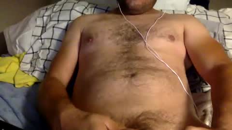 Snapshot of applesauce1584 chatting on February 2025 12:37:01 PM Display Name online show from February 2025 12:37:01 PM