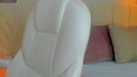 Snapshot of april_ebony18_ chatting on May 2026 10:42:01 AM April online show from May 2026 10:42:01 AM