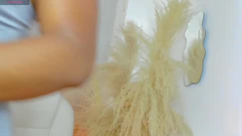 Snapshot of april_ebony18_ chatting on May 2026 10:33:01 AM April online show from May 2026 10:33:01 AM