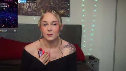 Snapshot of april_flix chatting on January 2025 09:51:01 PM April Flix online show from January 2025 09:51:01 PM