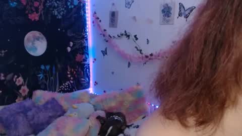 april_l6 online show from March 2026 12:10:01 AM