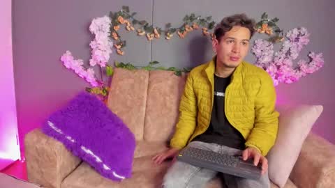 Snapshot of april_nick299 chatting on March 2025 01:27:01 AM april_nick299 online show from March 2025 01:27:01 AM