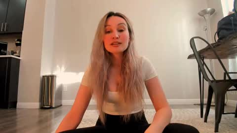 Snapshot of aprilaudrey_ chatting on September 2025 11:07:01 PM Audrey Im usually online every single day except sundays from and 20 pm uk time online show from September 2025 11:07:01 PM