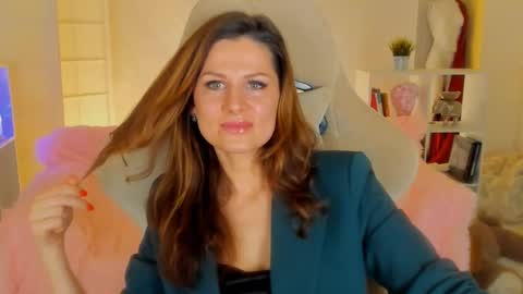 aprill_o_nill online show from February 2025 01:48:02 PM