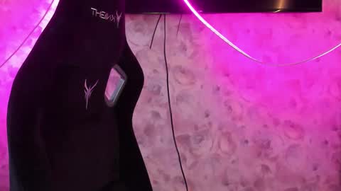 aprill_o_nill online show from March 2026 12:55:01 PM