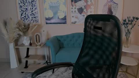 April. All year round.  online show from September 2025 02:59:02 AM