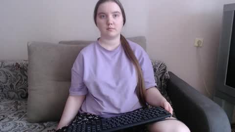 Josefin online show from March 2026 06:08:01 AM