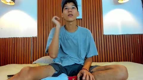 Snapshot of aquarius_xxx chatting on November 2025 11:32:02 AM aquarius_xxx online show from November 2025 11:32:02 AM