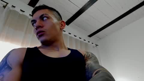 Snapshot of aquiles_51 chatting on December 2024 09:54:02 PM Jonathan online show from December 2024 09:54:02 PM