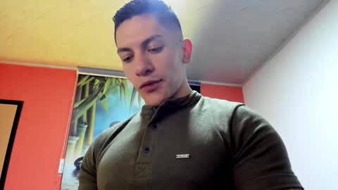 Snapshot of aquiles_51 chatting on November 2025 05:34:01 PM Jonathan online show from November 2025 05:34:01 PM