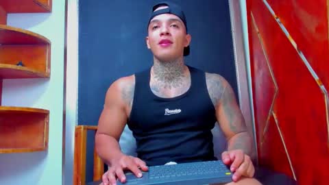 AquilesElpapi online show from February 2026 12:06:02 AM