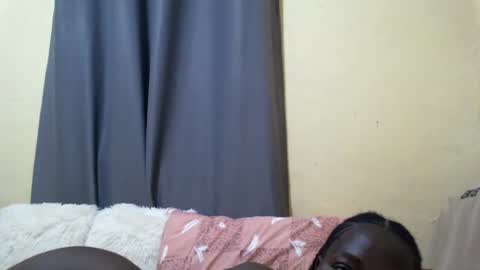 Snapshot of ara_bellah chatting on December 2024 08:47:01 PM ara bellah online show from December 2024 08:47:01 PM