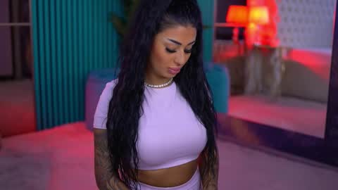 arabellaposh online show from November 2025 05:54:01 AM