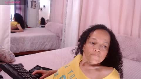 Nadia Cyel online show from January 2025 09:37:01 PM