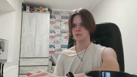 Daniel online show from December 2025 08:39:02 PM