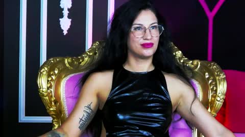 Areina online show from June 2026 06:18:02 AM