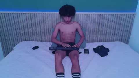 ares_night online show from November 2025 01:11:01 PM