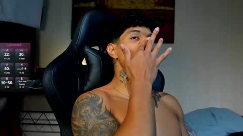 Snapshot of aress444 chatting on November 2025 12:32:01 AM aress444 online show from November 2025 12:32:01 AM