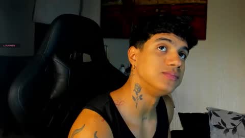 Snapshot of aress444 chatting on November 2025 08:11:02 PM aress444 online show from November 2025 08:11:02 PM