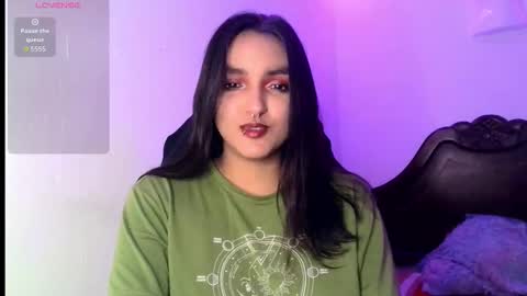 Bella online show from November 2025 12:21:01 AM