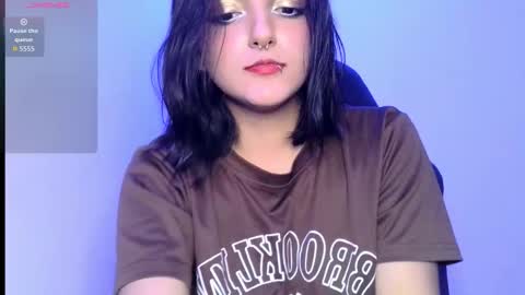 Bella online show from November 2025 09:07:01 PM