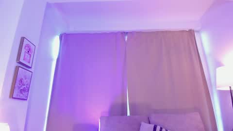 Snapshot of ari_es chatting on May 2026 02:34:01 PM Ari online show from May 2026 02:34:01 PM