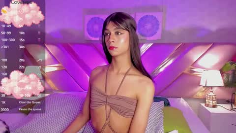 Ari  online show from January 2025 08:43:02 PM