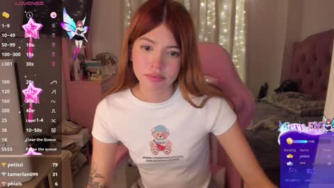 Snapshot of ari_sweet1 chatting on February 2025 06:43:02 AM Ari online show from February 2025 06:43:02 AM