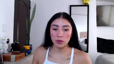 Snapshot of aria_castelli chatting on May 2026 02:25:01 PM Aria Castelli online show from May 2026 02:25:01 PM
