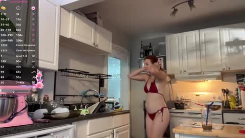 Snapshot of aria_fields_ chatting on September 2025 06:30:02 PM Aria Fields online show from September 2025 06:30:02 PM