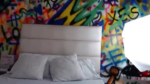 Snapshot of aria_martiin chatting on December 2024 12:06:01 PM aria online show from December 2024 12:06:01 PM