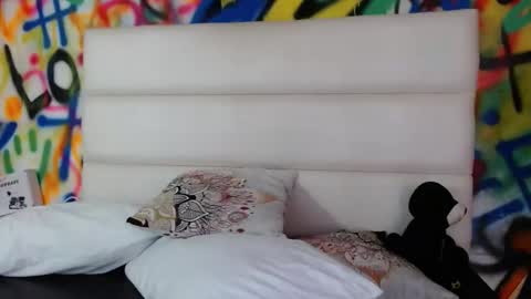 Snapshot of aria_martiin chatting on December 2024 12:01:02 PM aria online show from December 2024 12:01:02 PM