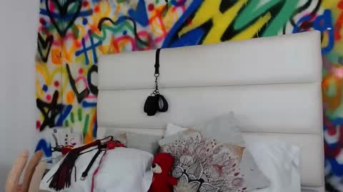 Snapshot of aria_martiin chatting on March 2025 12:22:01 PM aria online show from March 2025 12:22:01 PM