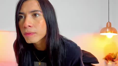 aria_millers1 online show from April 2026 12:17:01 PM