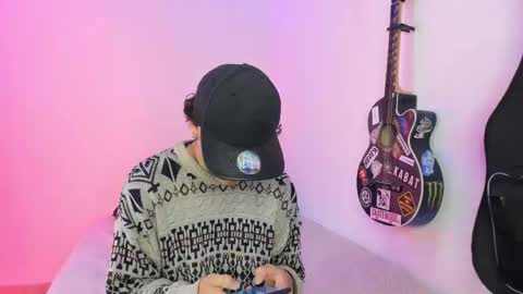 Aria and Orien online show from February 2026 05:09:02 PM