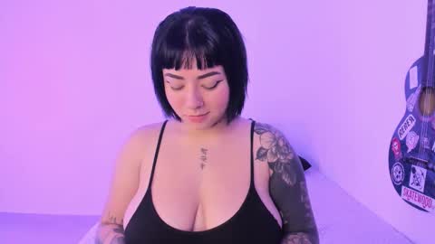 Aria and Orien online show from February 2026 03:12:01 PM