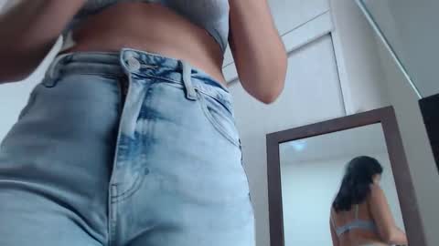 Snapshot of ariacoral chatting on November 2025 01:22:01 PM ariacoral online show from November 2025 01:22:01 PM