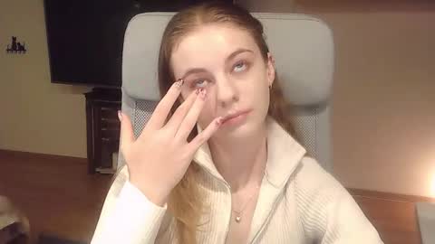 Snapshot of ariacreazy chatting on October 2025 08:36:02 PM AriaCreazy online show from October 2025 08:36:02 PM