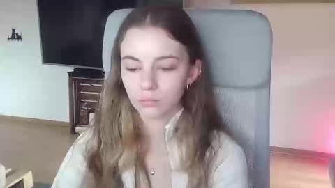 Snapshot of ariacreazy chatting on October 2025 09:21:02 AM AriaCreazy online show from October 2025 09:21:02 AM