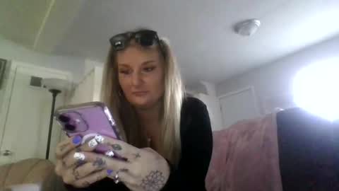 Snapshot of ariadams chatting on February 2025 08:14:02 PM ari adams online show from February 2025 08:14:02 PM