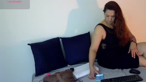  A r i a d n a online show from April 2026 01:12:01 PM