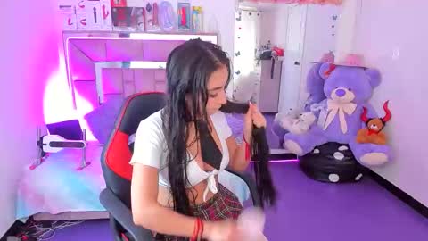 Snapshot of ariadnacappelletty_ chatting on May 2026 04:37:02 PM ariadnacappelletty online show from May 2026 04:37:02 PM