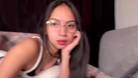 Snapshot of ariamariz chatting on February 2026 04:57:02 AM Aria Mariz online show from February 2026 04:57:02 AM
