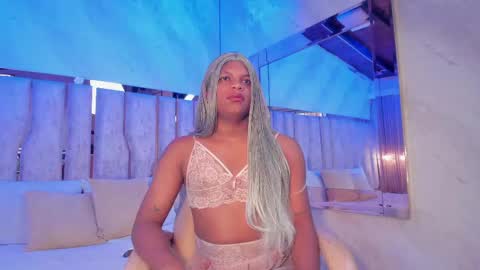 Snapshot of ariana_grande233 chatting on April 2026 11:34:01 AM ariana_grande233 online show from April 2026 11:34:01 AM