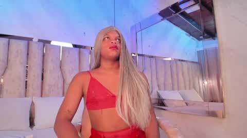 Snapshot of ariana_grande233 chatting on May 2026 11:39:02 AM ariana_grande233 online show from May 2026 11:39:02 AM