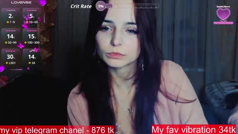 Snapshot of ariana_light chatting on November 2025 09:26:01 PM Ariana online show from November 2025 09:26:01 PM