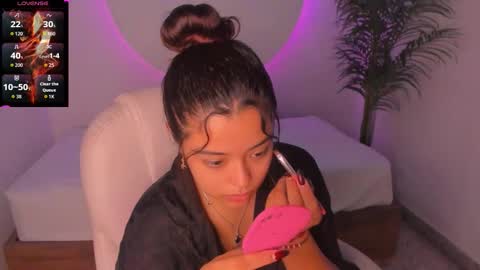 Ariana  online show from November 2025 12:26:01 PM