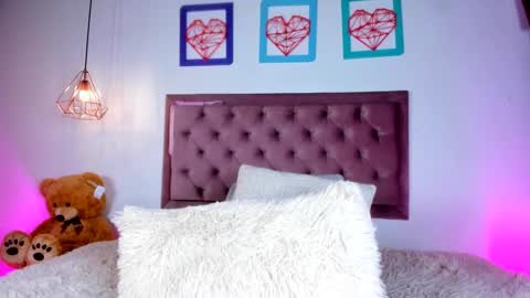 Snapshot of ariana_zc_ chatting on March 2025 12:27:02 AM Susan online show from March 2025 12:27:02 AM