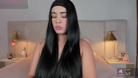 Snapshot of ariana_zc_ chatting on November 2025 09:16:01 PM Susan online show from November 2025 09:16:01 PM